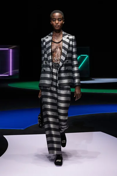 Look 103